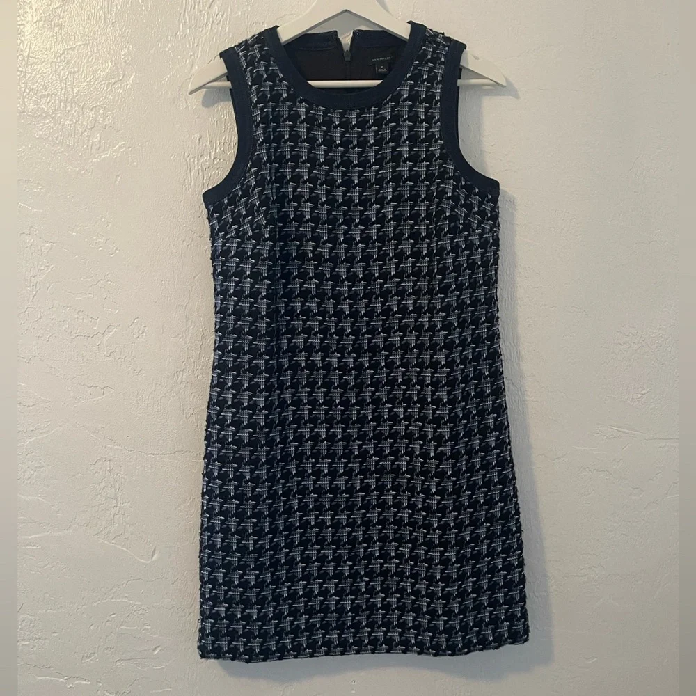 Ann Taylor Denim Tweet Houndstooth Dress size 2P - Picture 3 of 13